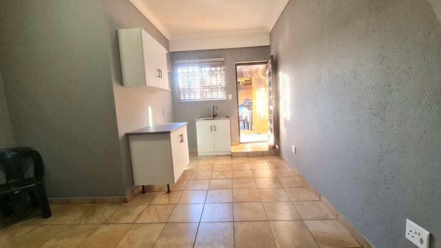 1 Bedroom Property for Sale in Elim Western Cape